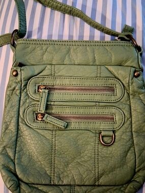 Quilted Light Green Crossbody Bag with Dual Zip Pockets
